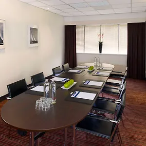 Park Plaza Szálloda